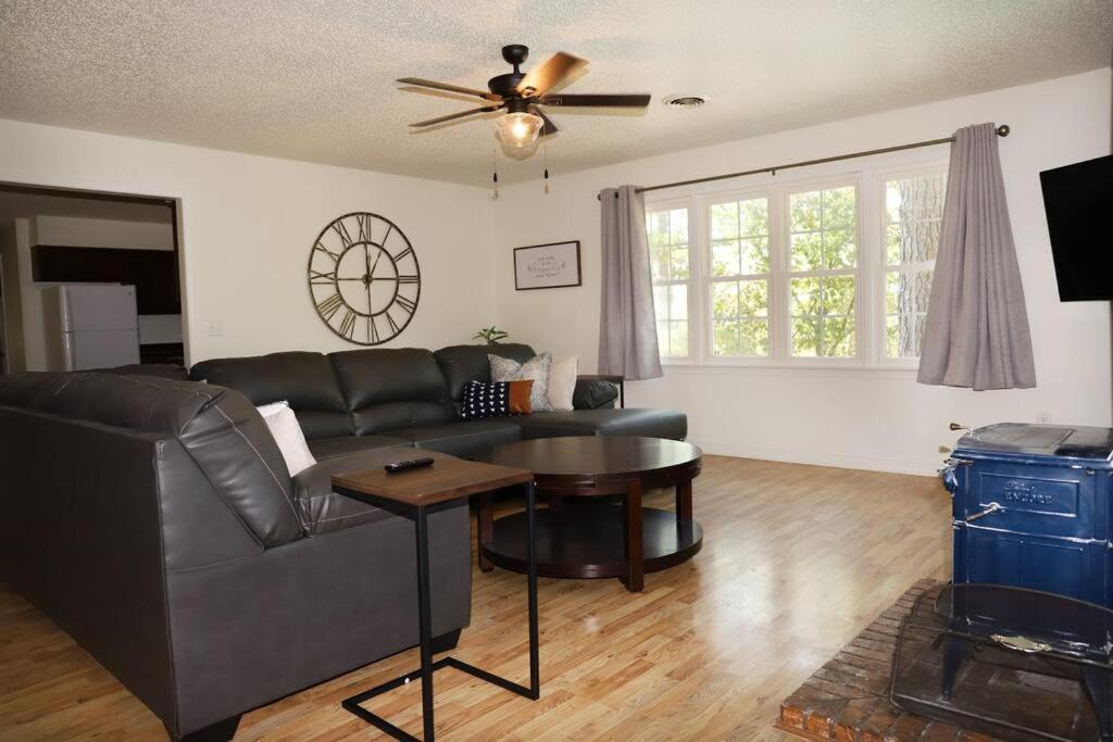 3 Bedroom Vacation Home Next To Silver Dollar City Branson Esterno foto