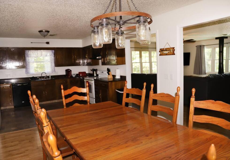 3 Bedroom Vacation Home Next To Silver Dollar City Branson Esterno foto